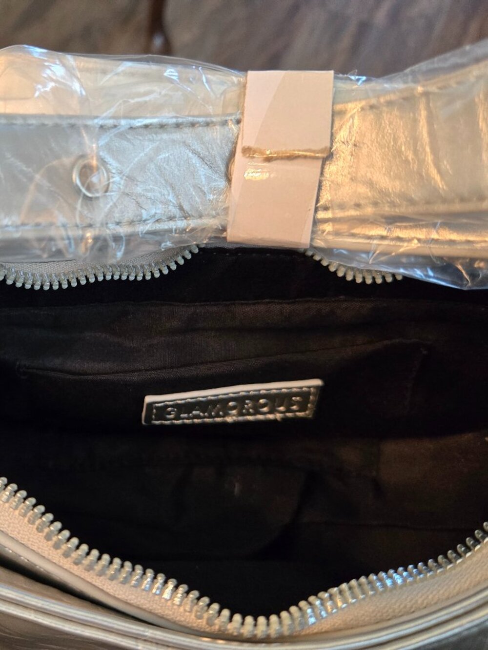 Glamorous Silver Metallic Buckle Shoulder Bag NWT - Picture 3 of 8